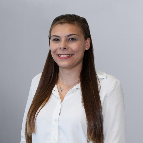 Kimberly Hofmann – Geprüfte Rechtsfachwirtin<br/>Bürovorsteherin in Schwabacher Rechtsanwaltskanzlei